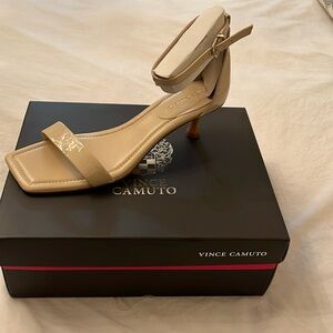 Vince Camuto camel strappy heels in size women’s 8.5.